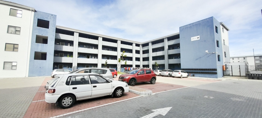 To Let 1 Bedroom Property for Rent in Belhar Western Cape